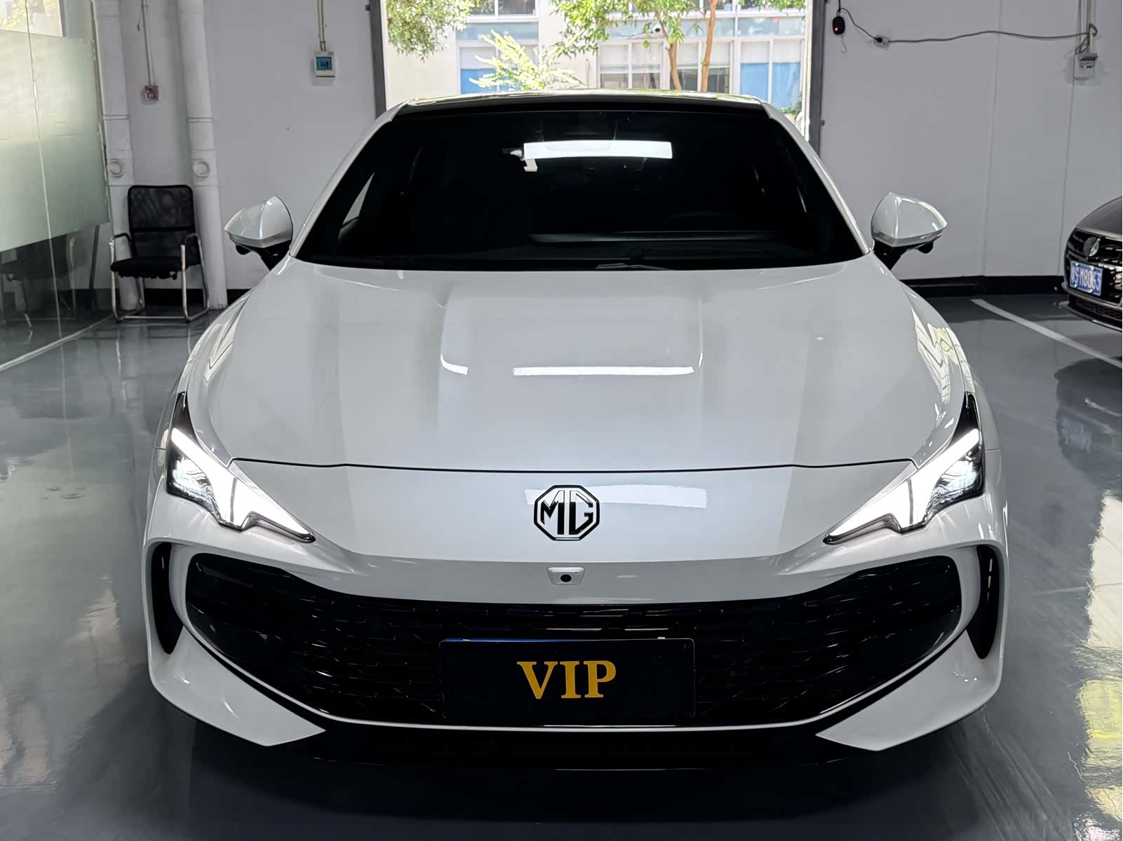 MG MG7