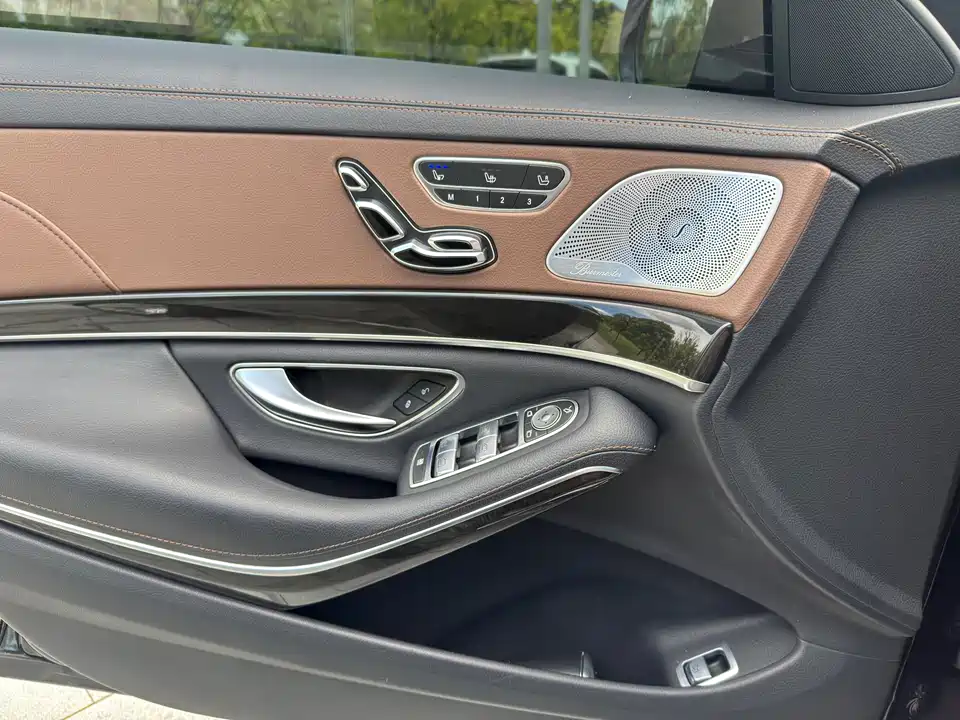 Mercedes-Benz Maybach S-class