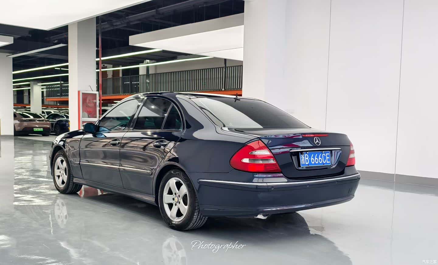 Mercedes-Benz E-Class, 2006 9