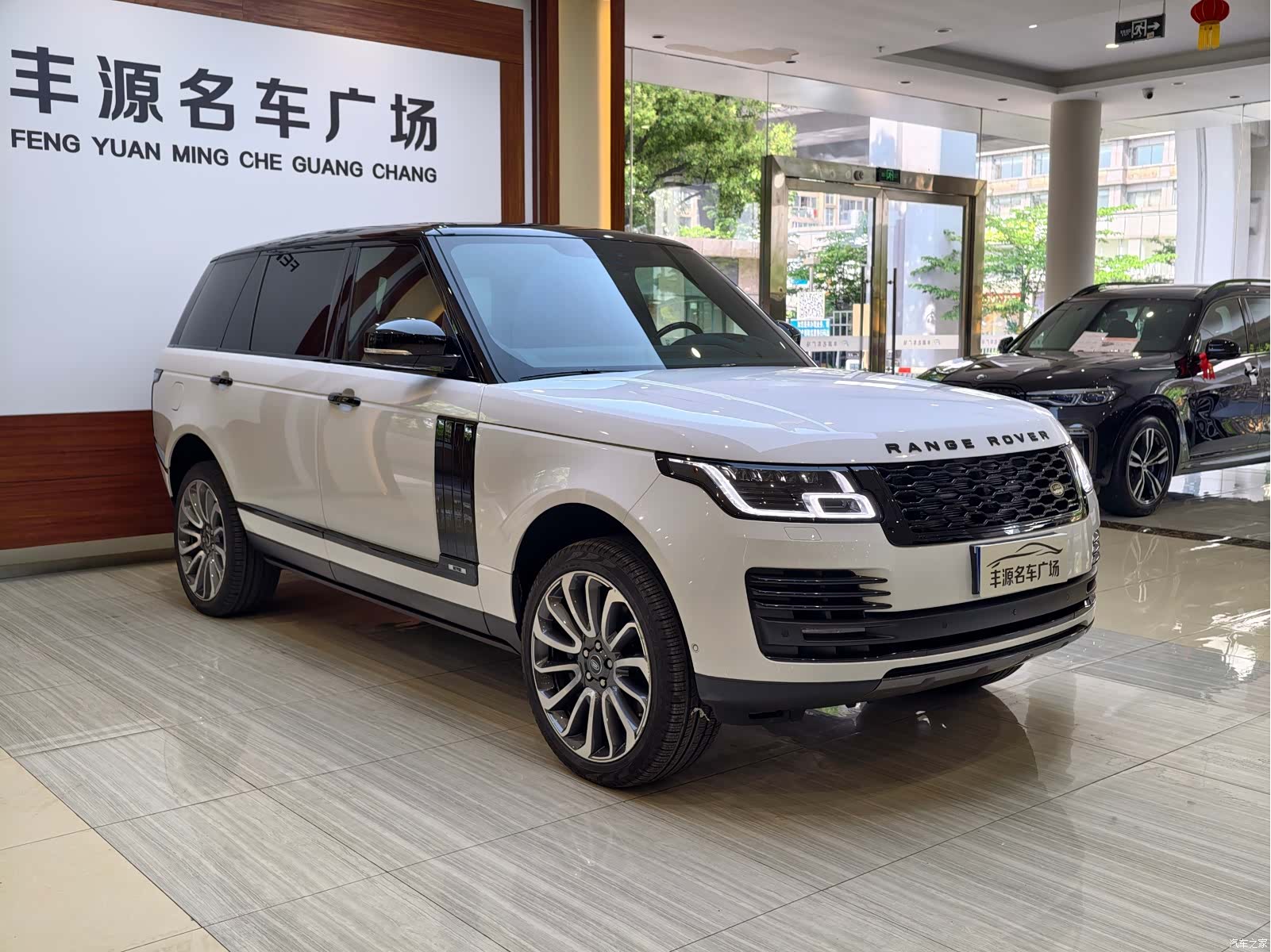 Land Rover Range Rover, 2022 3