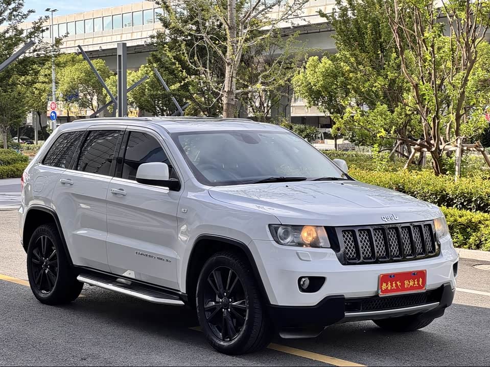 Jeep Grand Cherokee Jeep Grand Cherokee