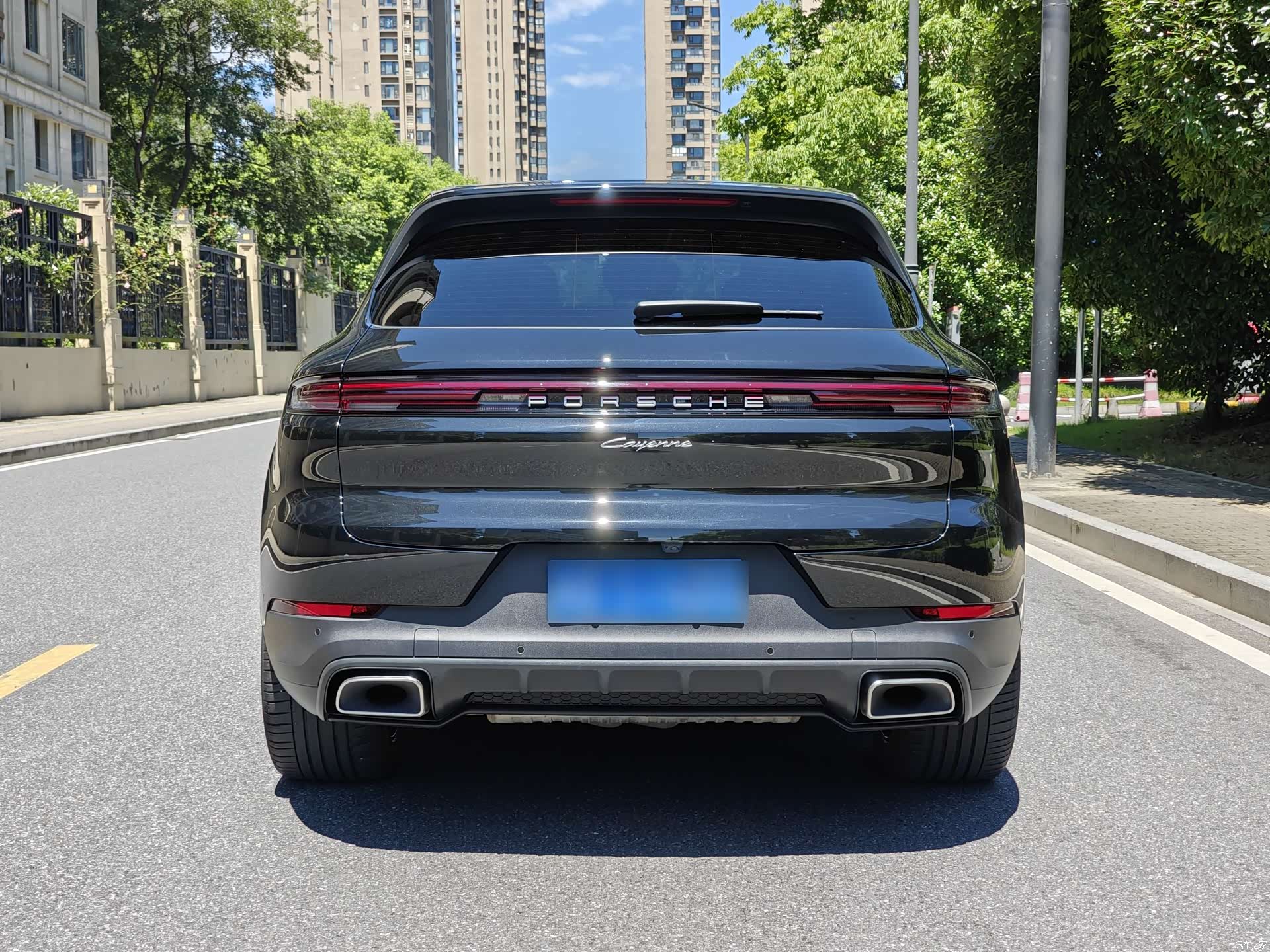 Porsche Cayenne, 2024 все фото