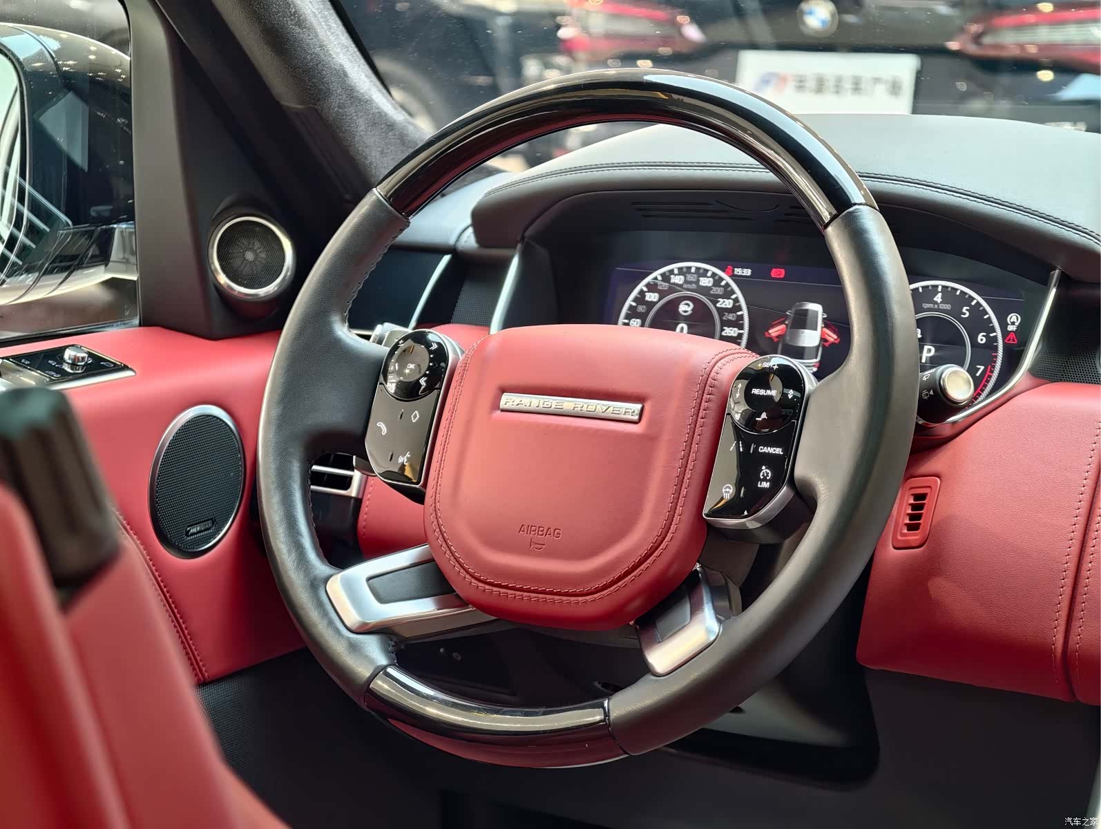 Land Rover Range Rover, 2022 19
