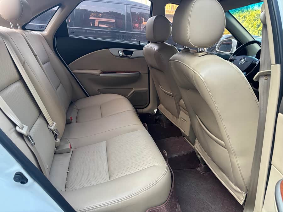 Buick LaCrosse 2013, фото 7