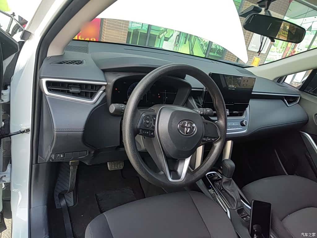 Toyota Frontlander, 2023 10