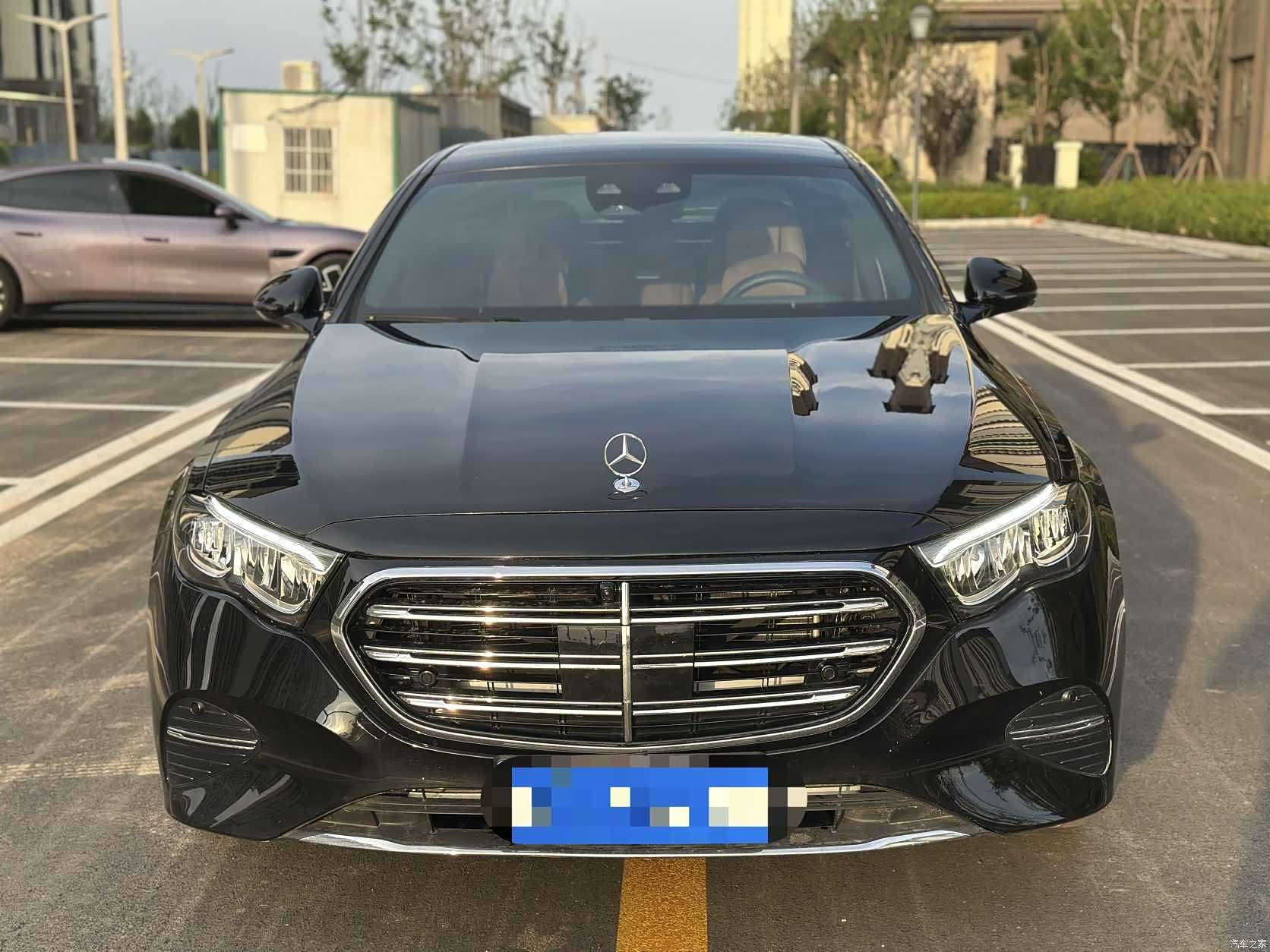 Mercedes-Benz E-Class, 2024 2