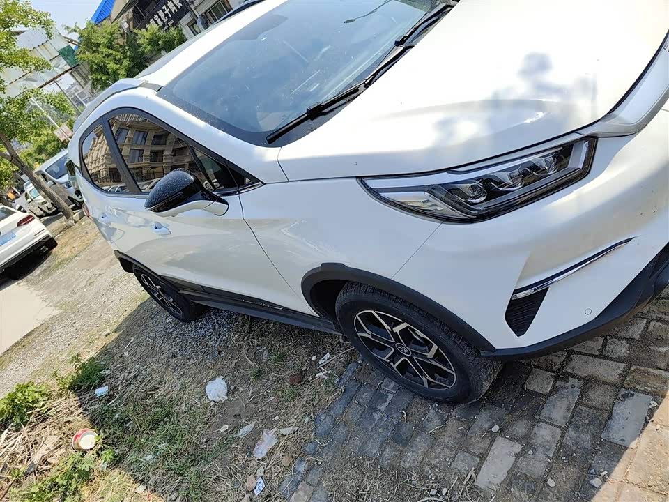 BYD Yuan Pro BYD Yuan Pro