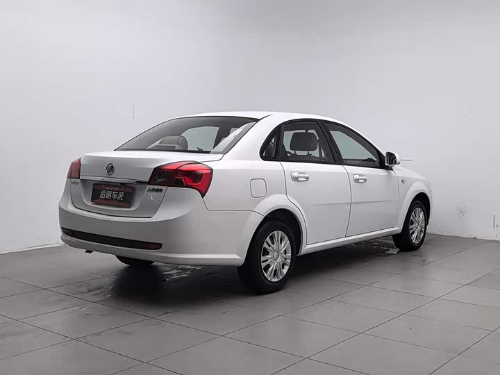 Buick Excelle 2015 1.5L МКПП jing dian xing
