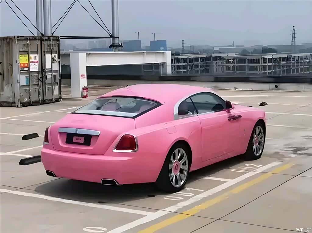 Rolls-Royce Wraith, 2018 4