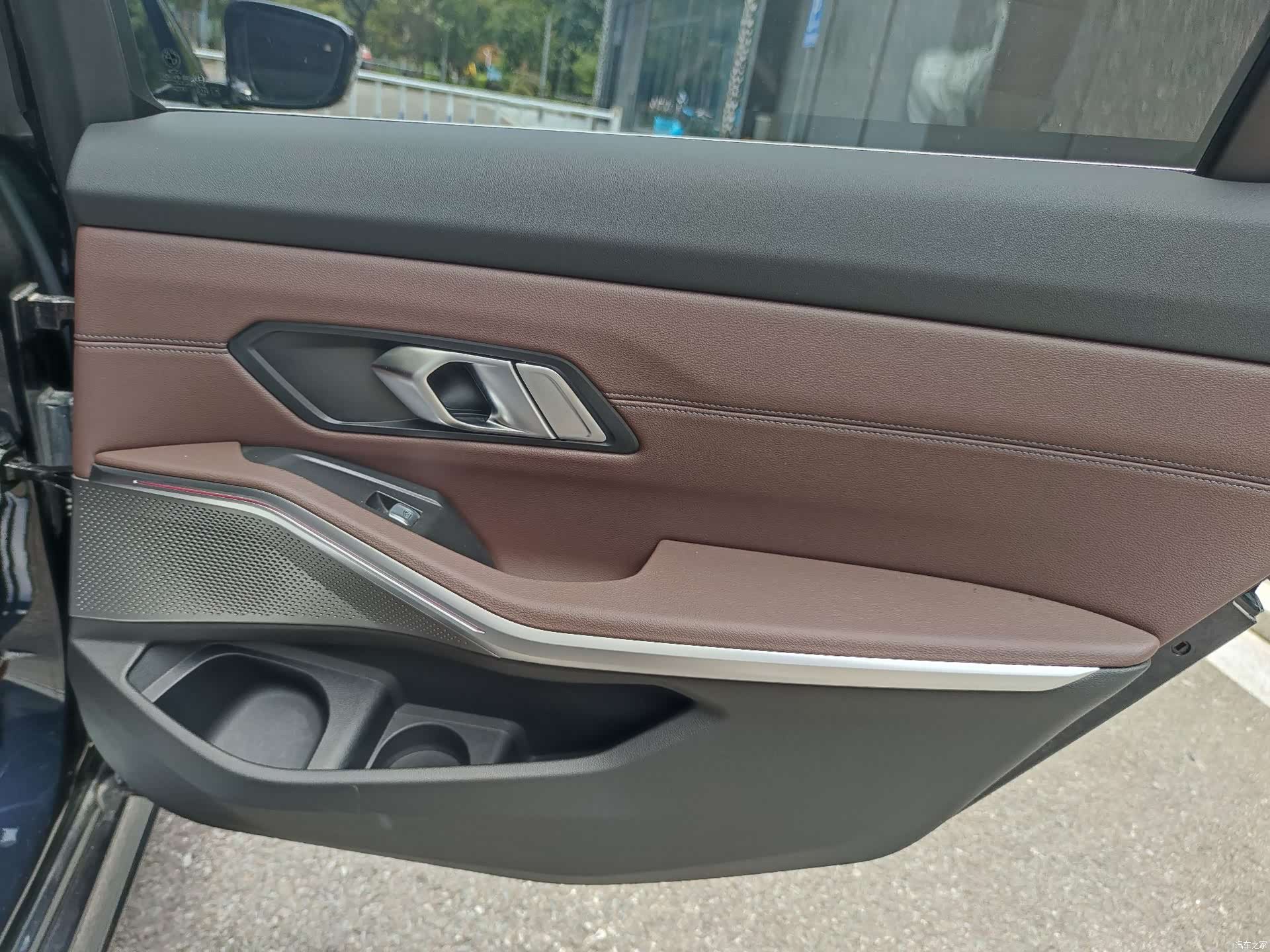 BMW 3 Series, 2024 10