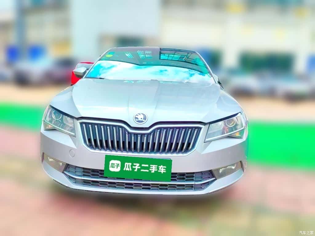 Skoda Superb, 2019 3