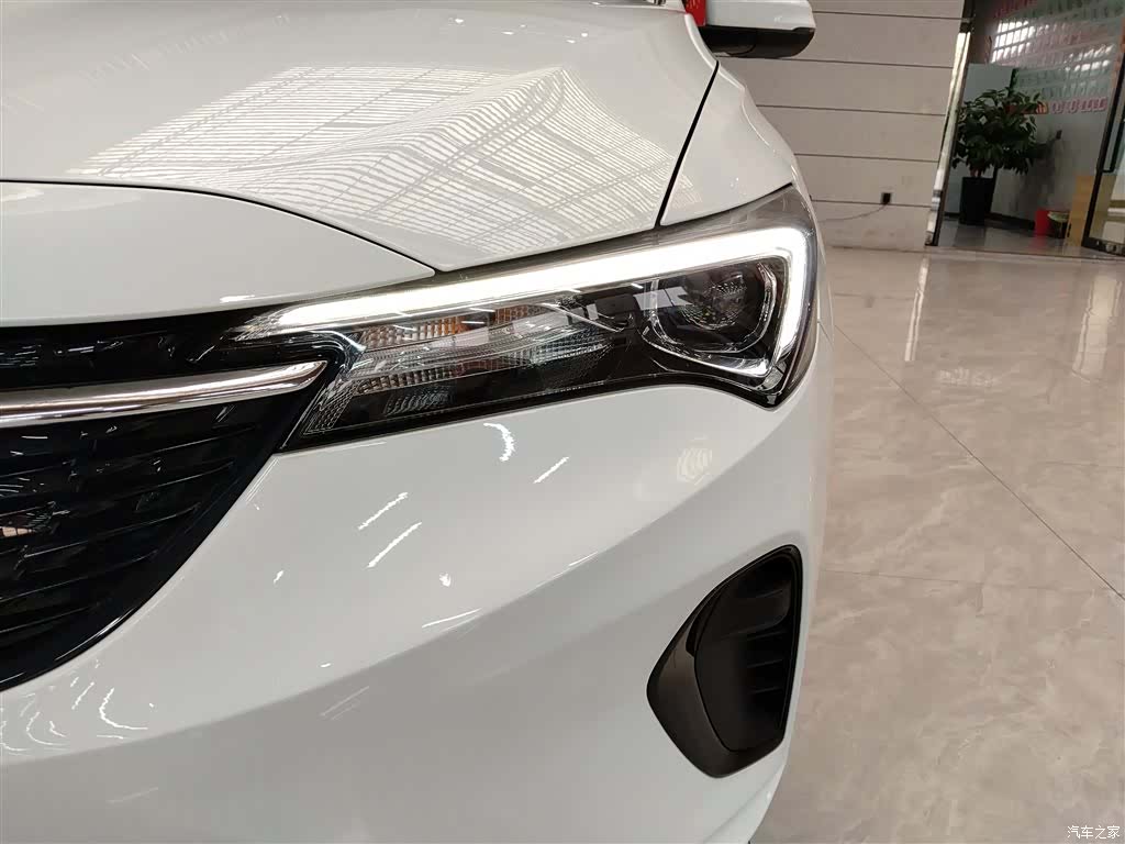 Buick Verano, 2025 9
