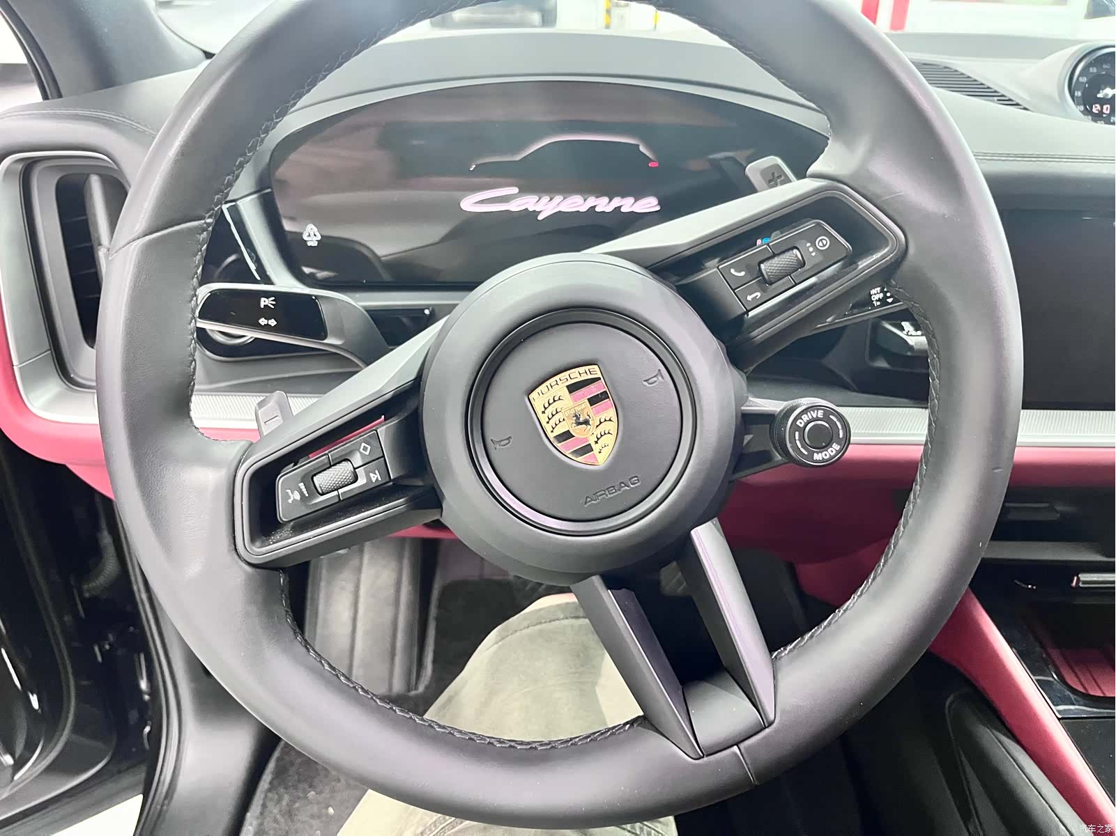 Porsche Cayenne, 2025 все фото