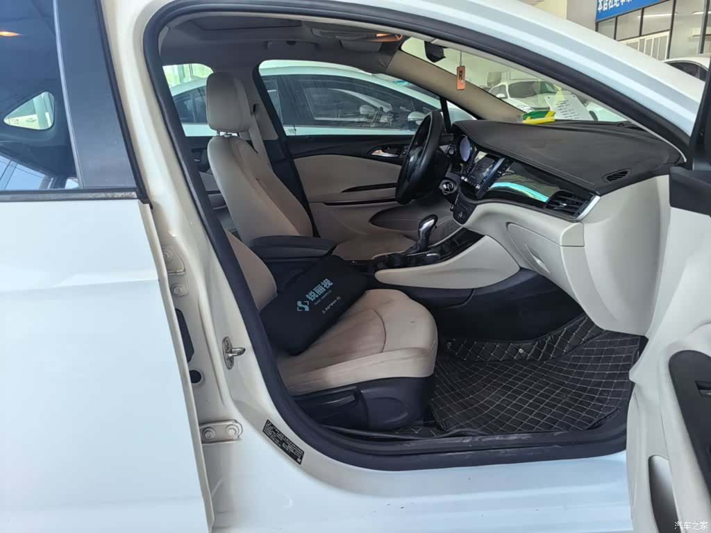 Buick Verano, 2019 25