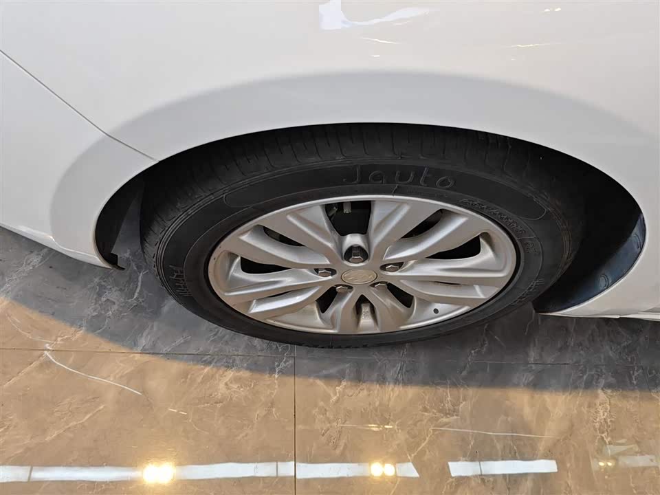 Buick Yinglang Buick Yinglang