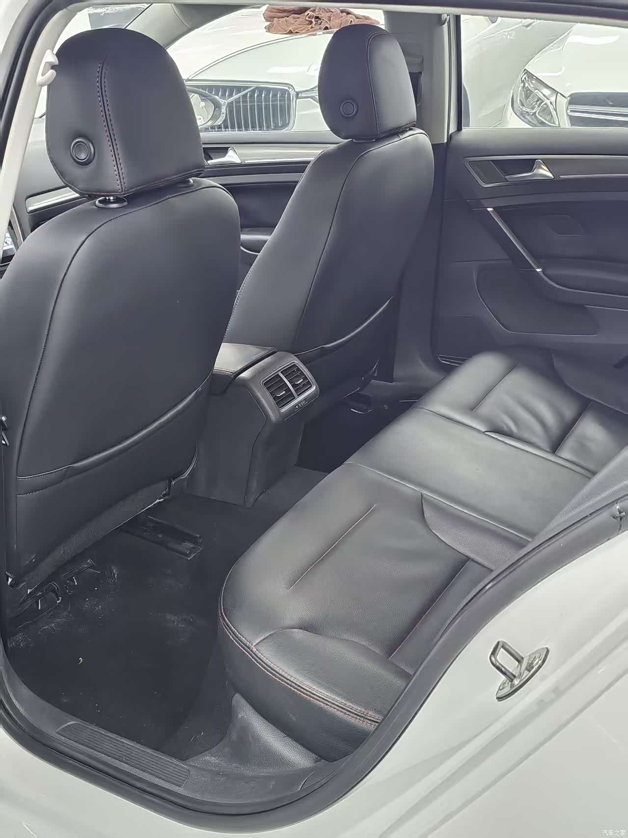 Volkswagen Golf, 2014 9