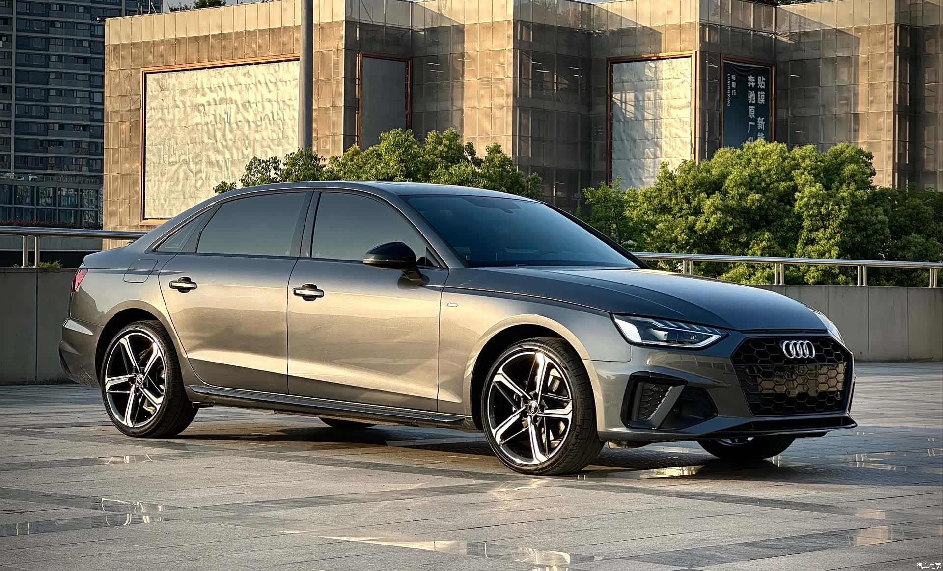 Audi A4L, 2024 3