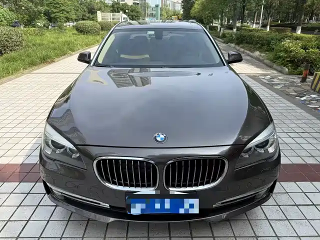 BMW 7-Series 2013 — купить из Китая под заказ