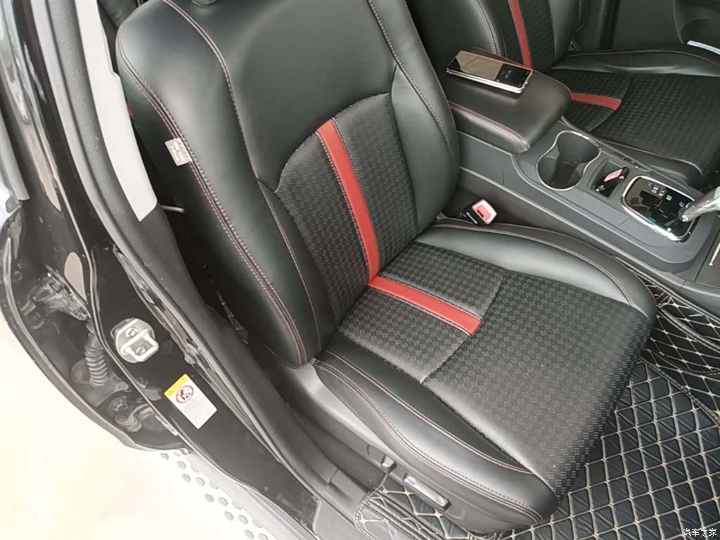 BYD S7, 2015 25
