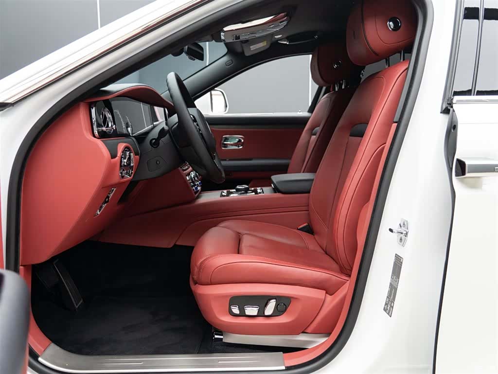 Rolls-Royce Ghost, 2022 8