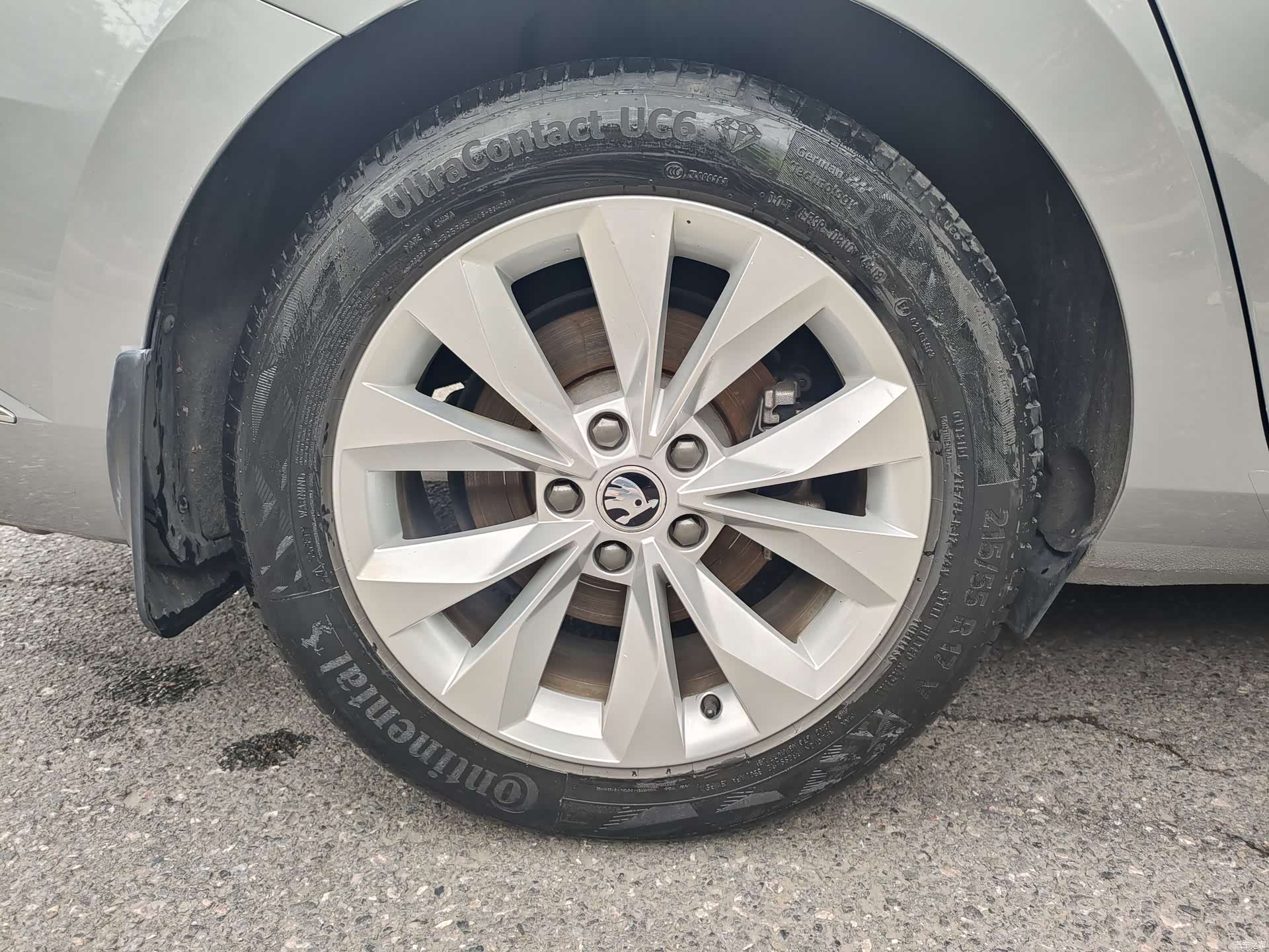 Skoda Superb, 2019 8
