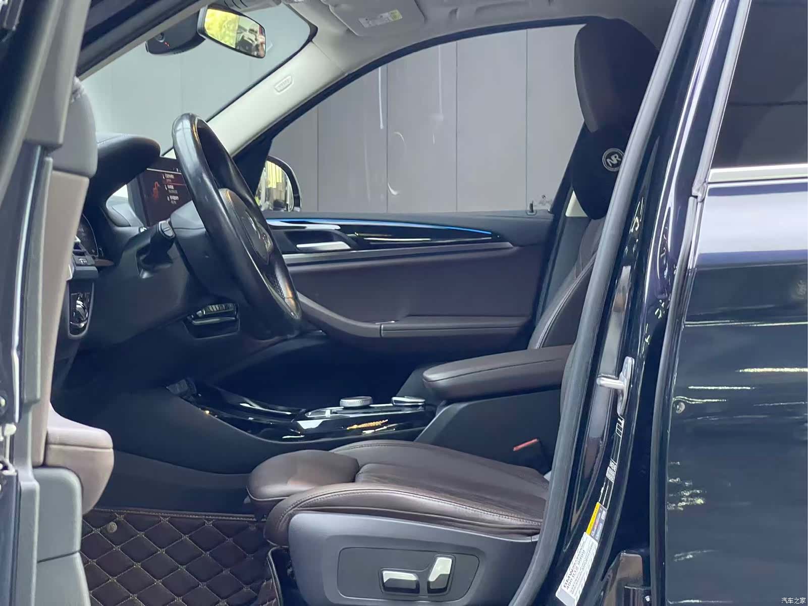 BMW iX3, 2023 9