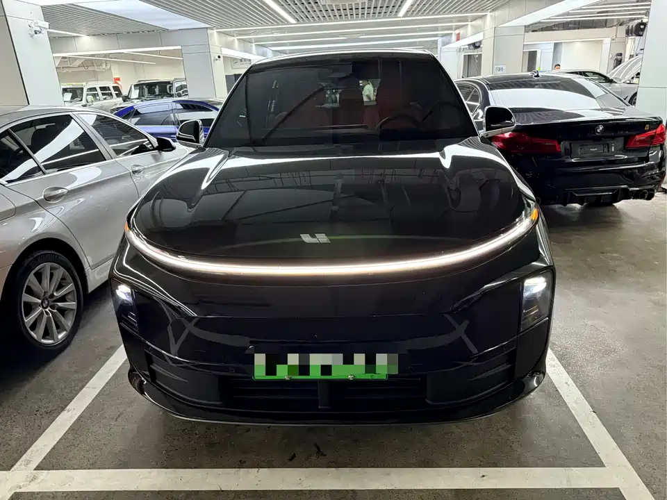 Li Auto Ideal L6