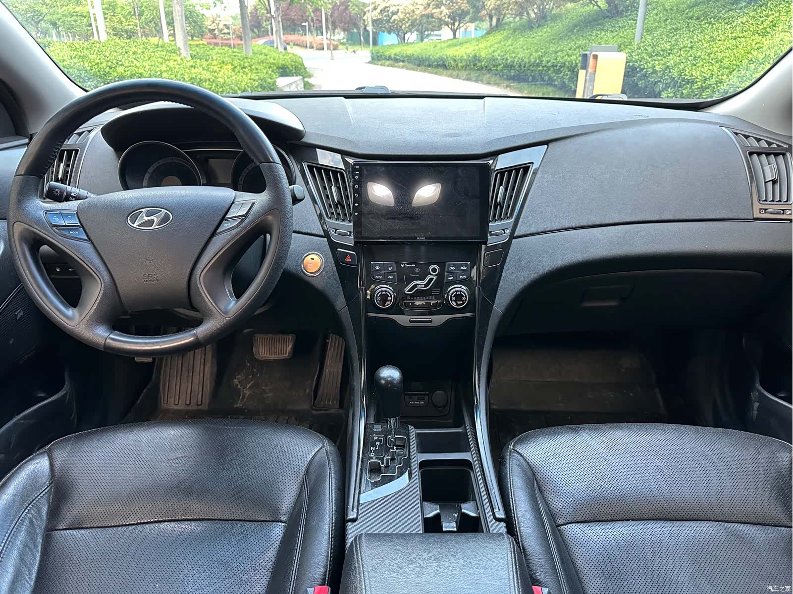 Hyundai Sonata, 2012 все фото