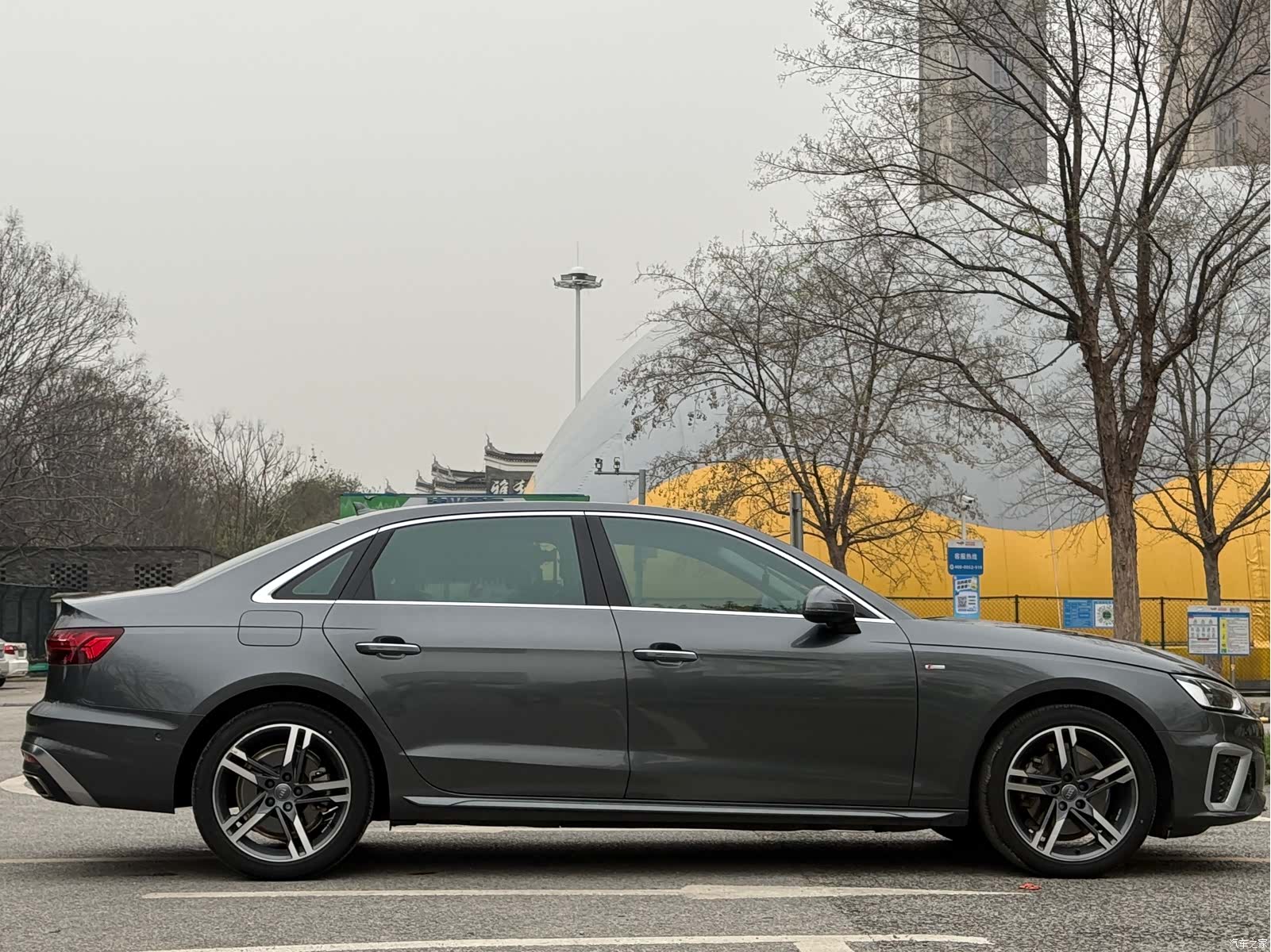 Audi A4L, 2021 4
