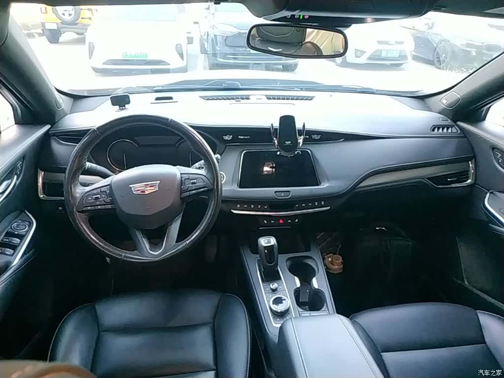 Cadillac XT4, 2019 6
