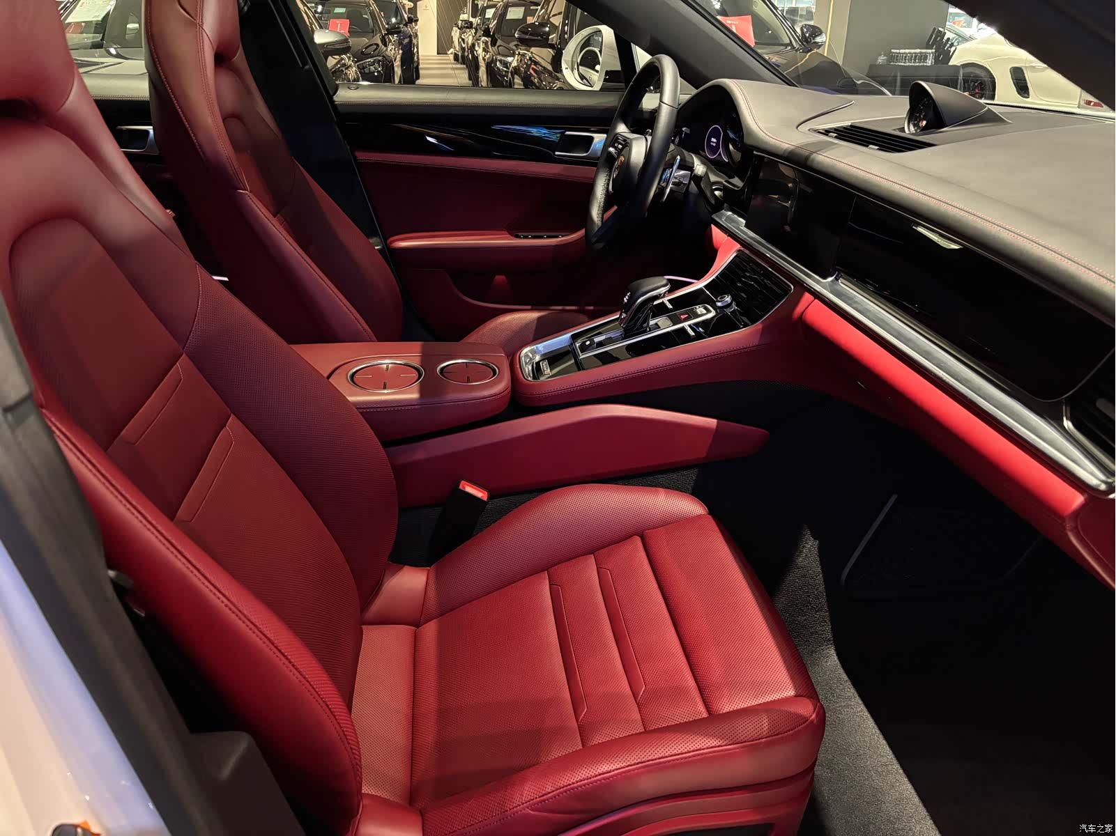 Porsche Panamera, 2022 17