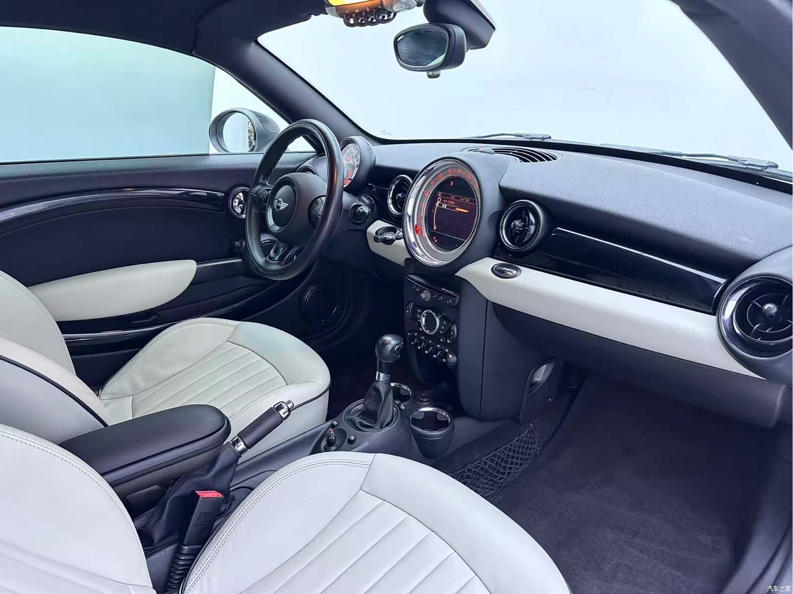 Mini Cooper, 2012 7