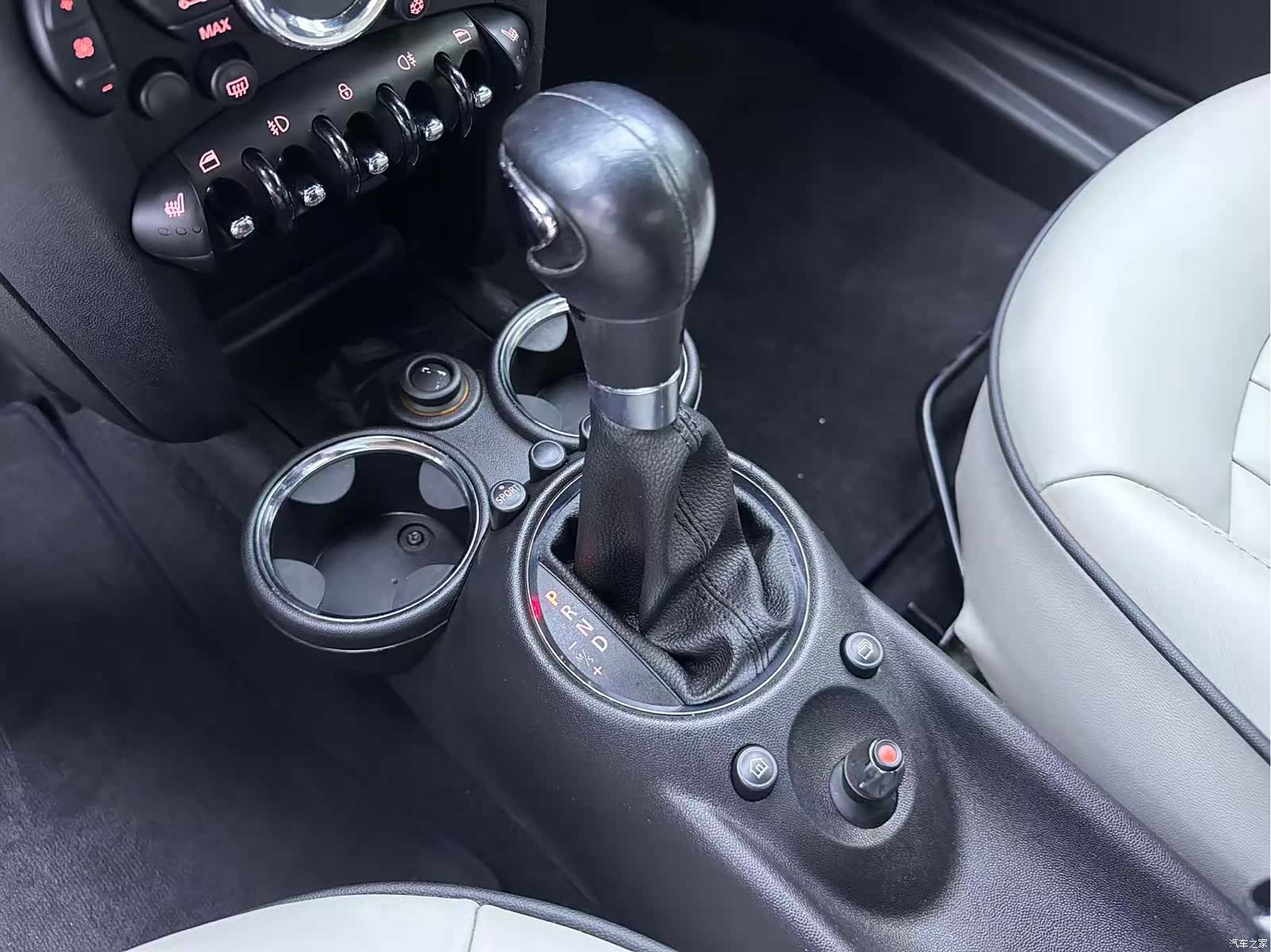 Mini Cooper, 2012 13