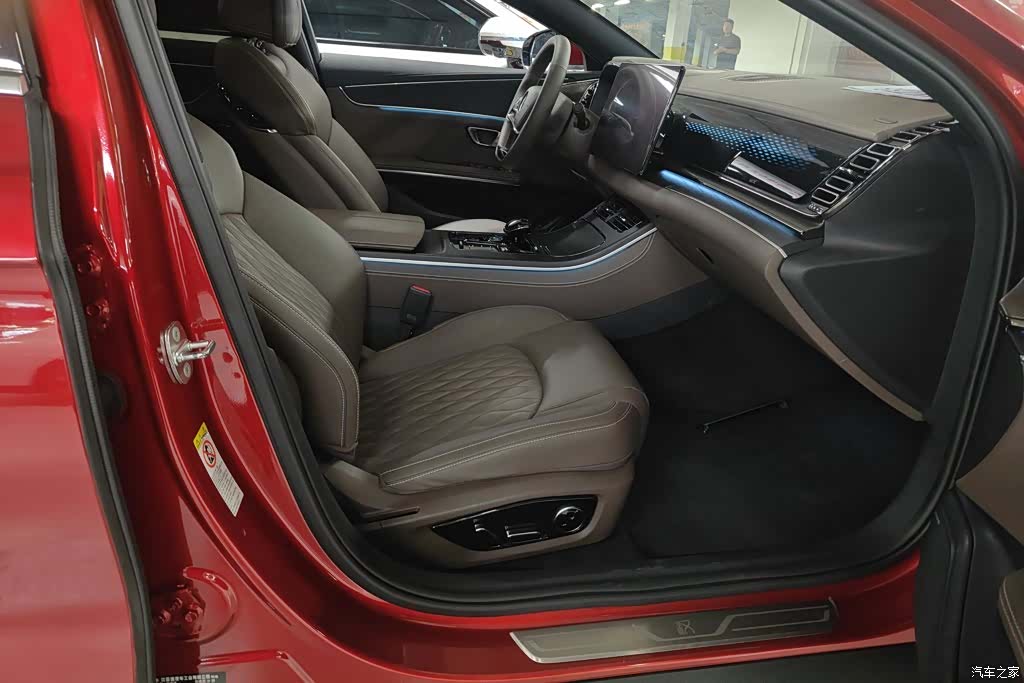 BYD Han, 2022 8