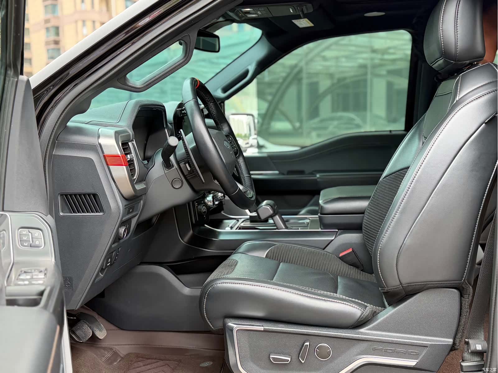 Ford F-150, 2023 7