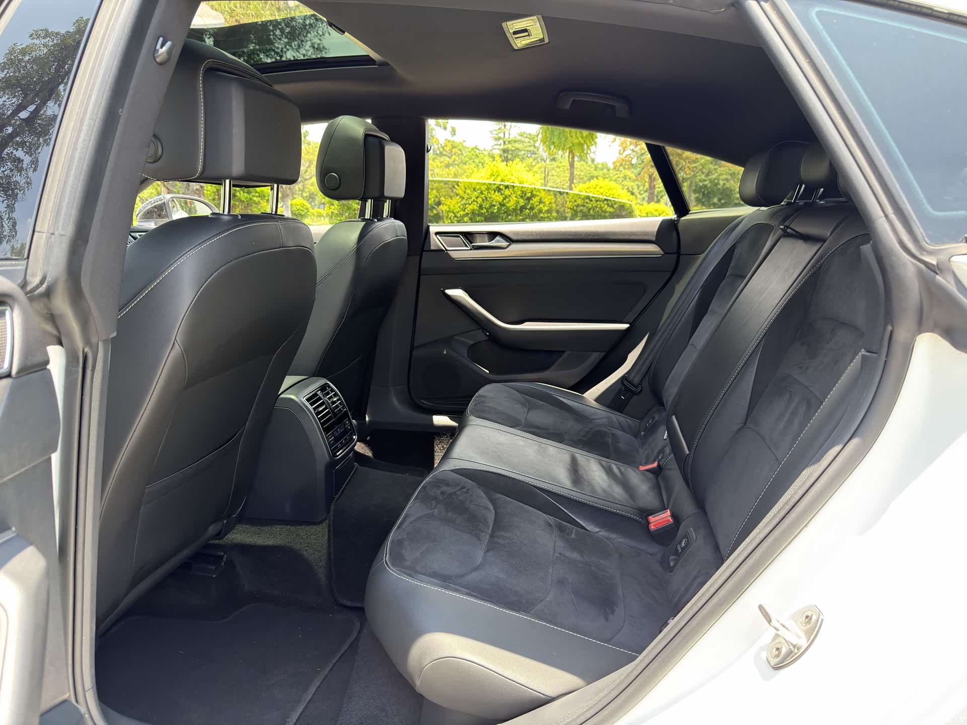 Volkswagen CC, 2019 9
