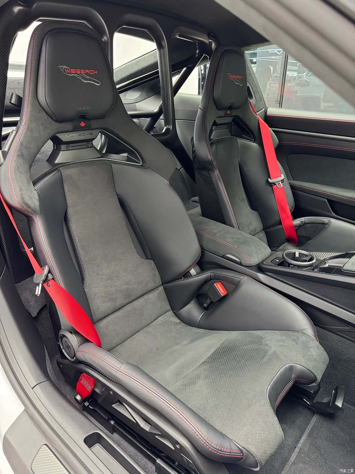 Porsche 911, 2026 16