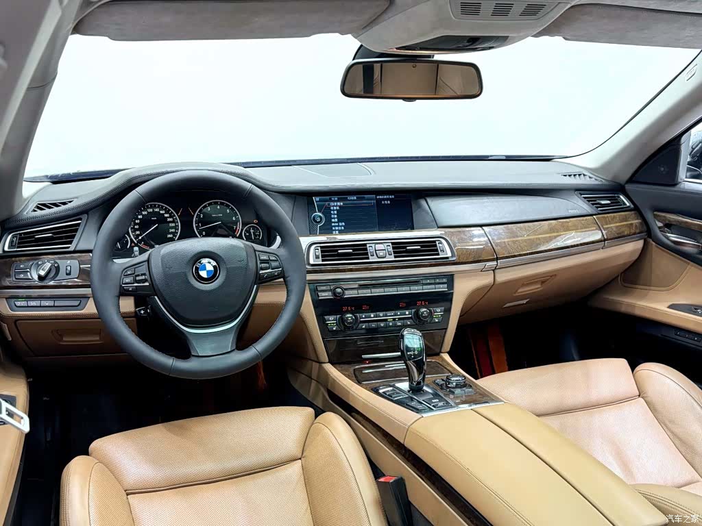BMW 7 Series, 2012 18
