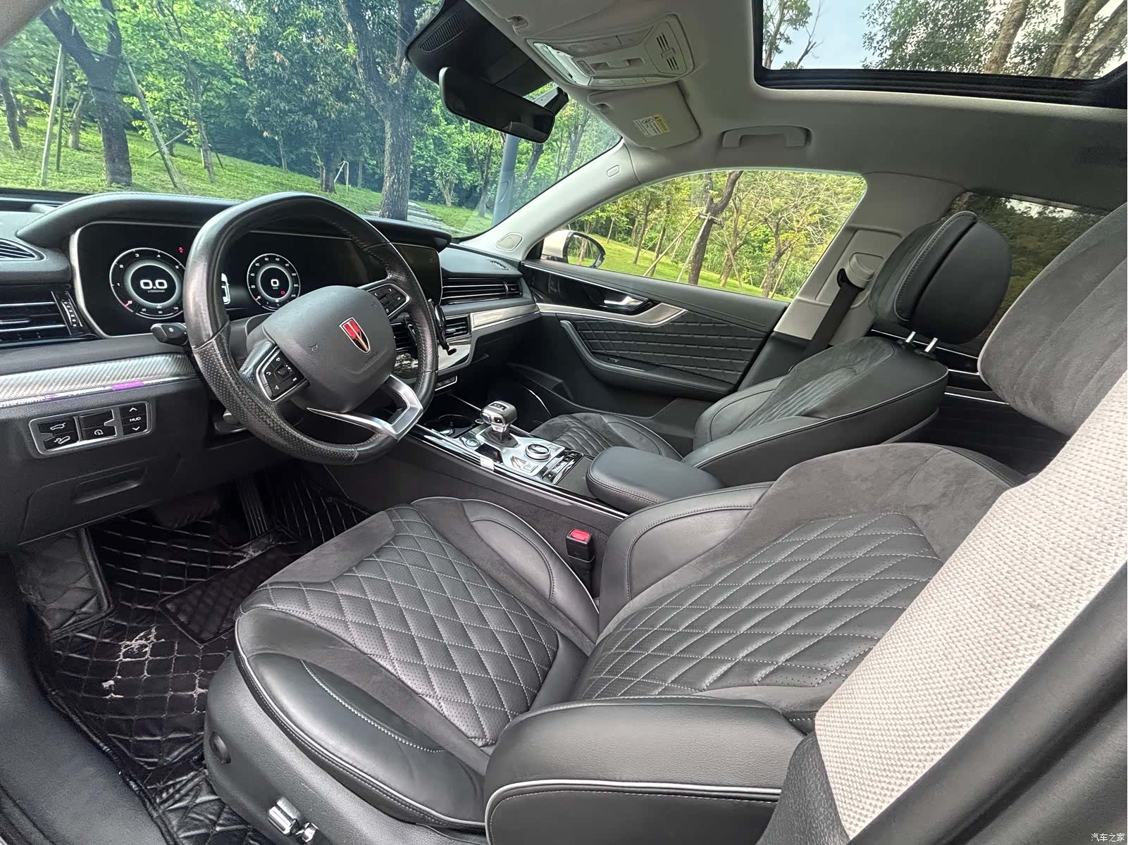 Hongqi HS5, 2020 4