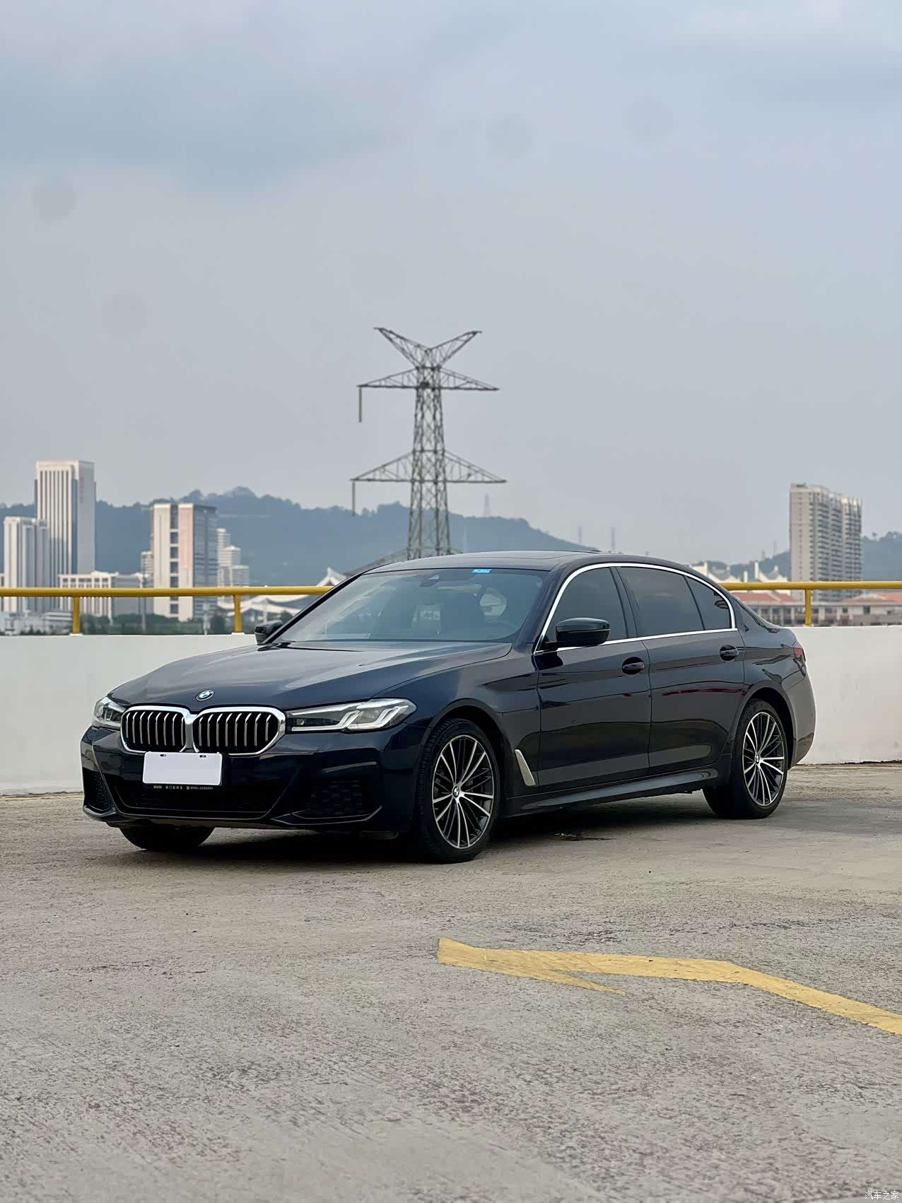 BMW 5 Series, 2021 1