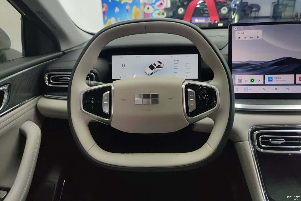 Geely 6, 2025 15