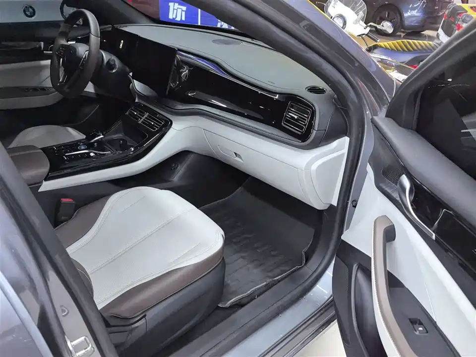 BYD Qin Yuan