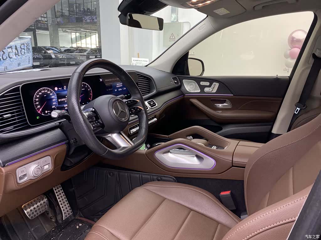 Mercedes-Benz GLS, 2024 3
