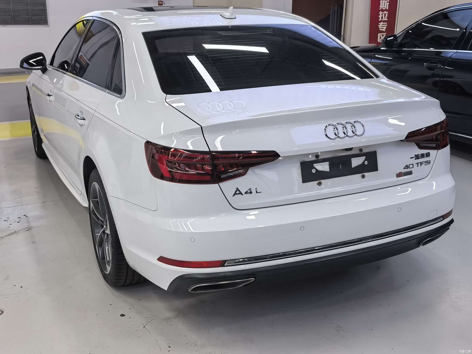 Audi A4L, 2019 11