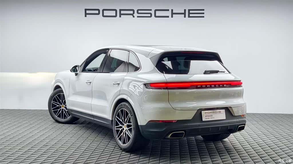 Porsche Cayenne, 2025 6