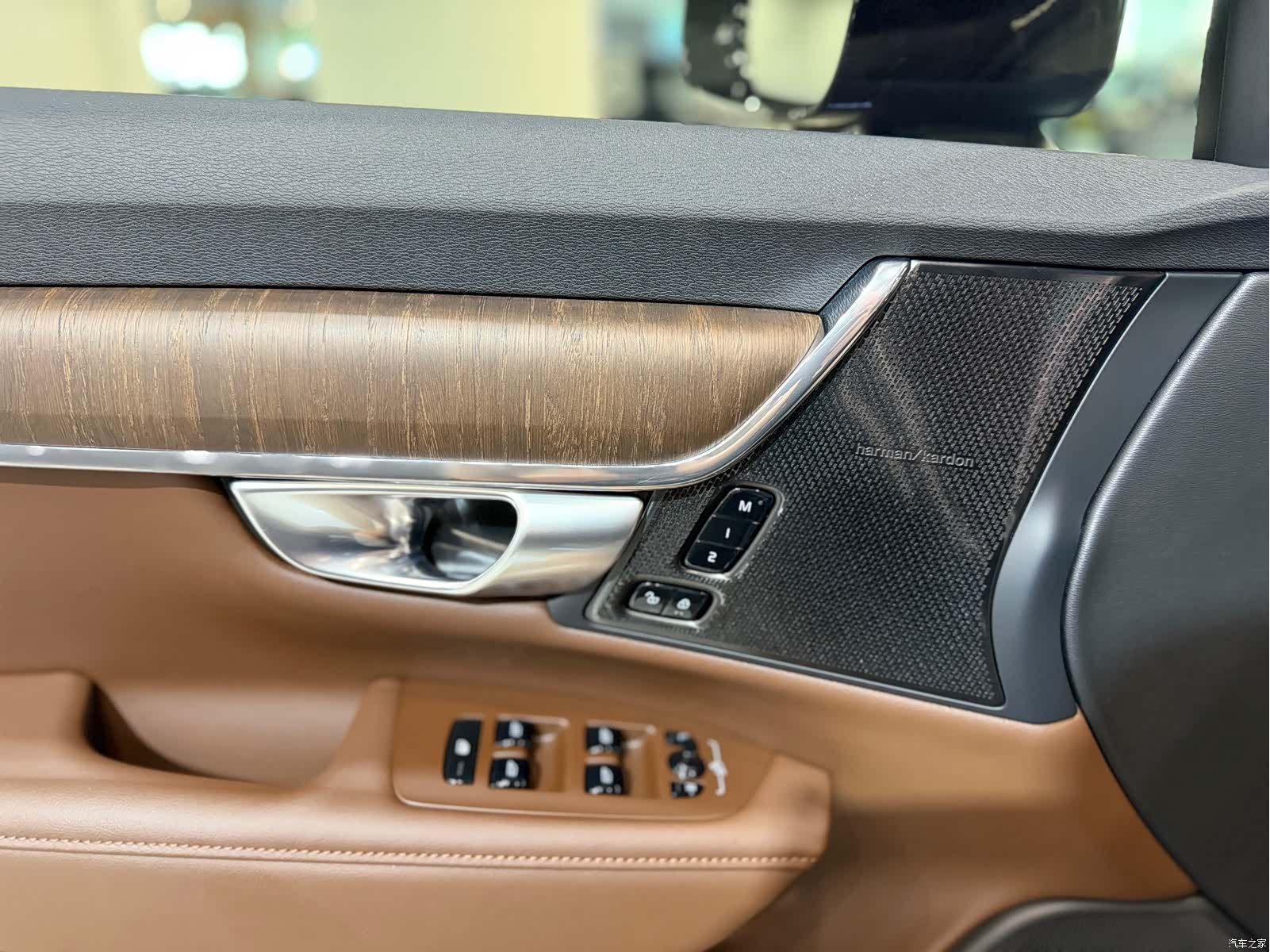 Volvo V90, 2024 27