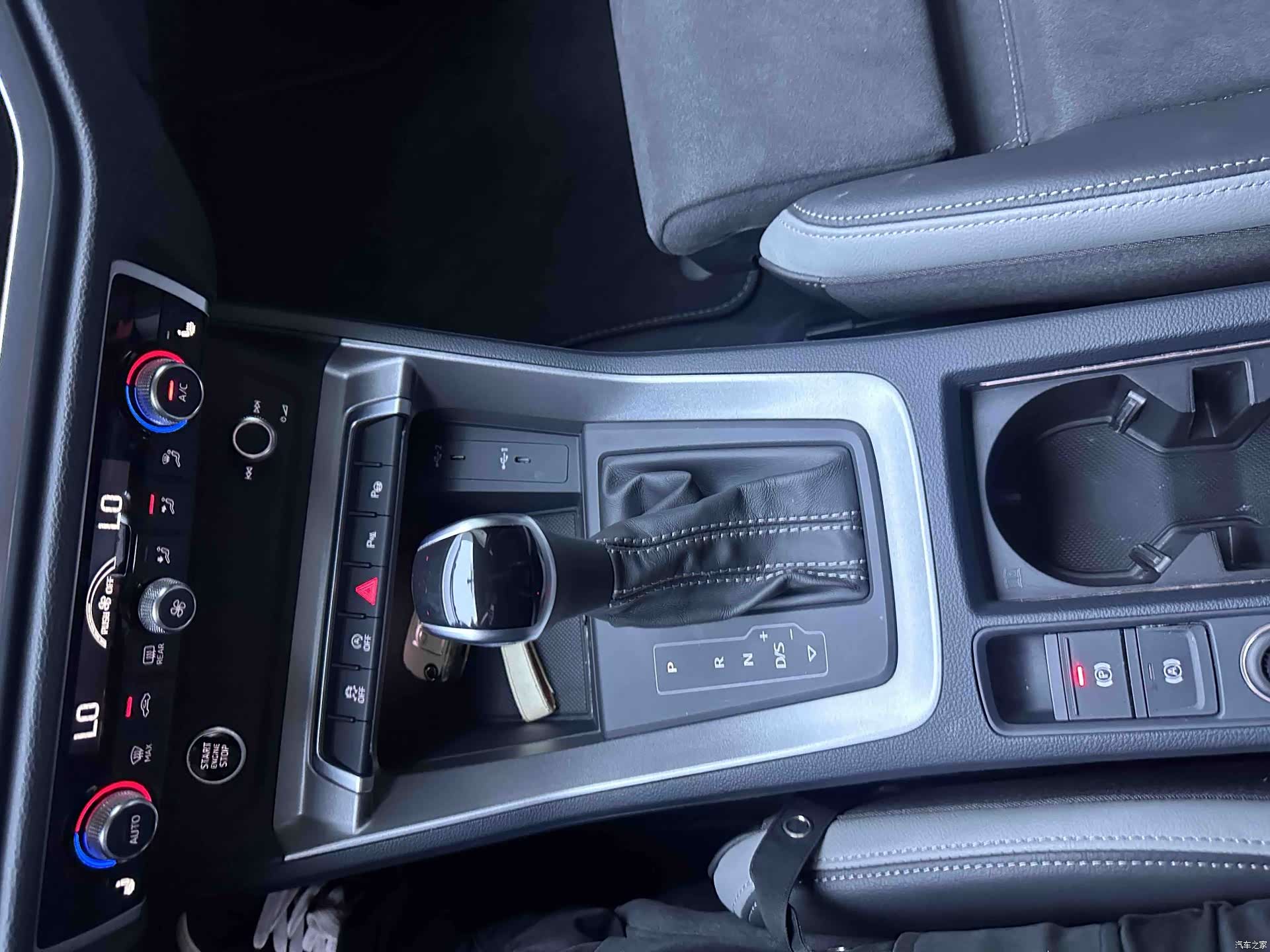 Audi Q3, 2022 16
