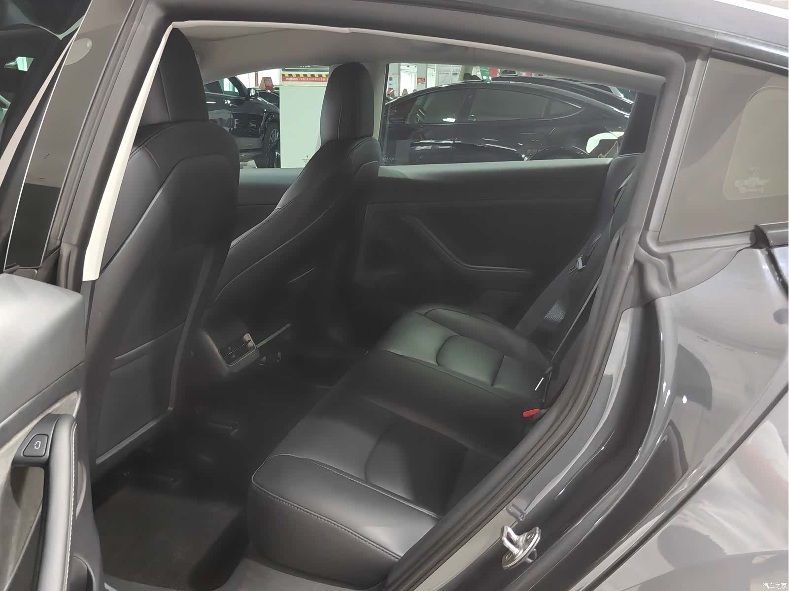 Tesla Model 3, 2022 8