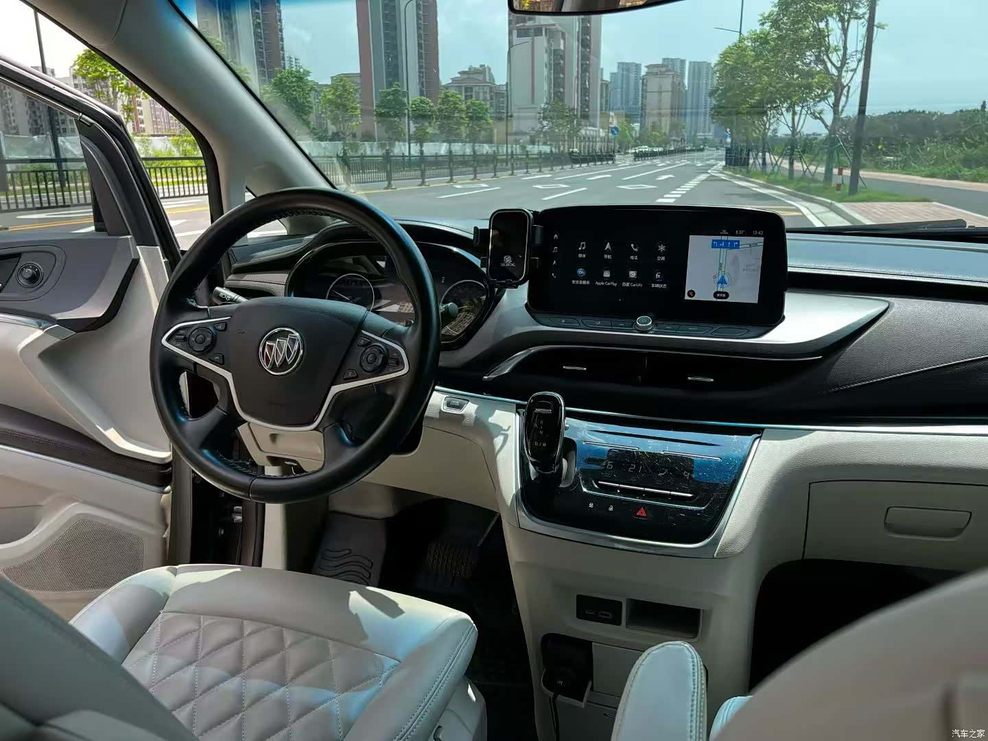 Buick GL8, 2023 4