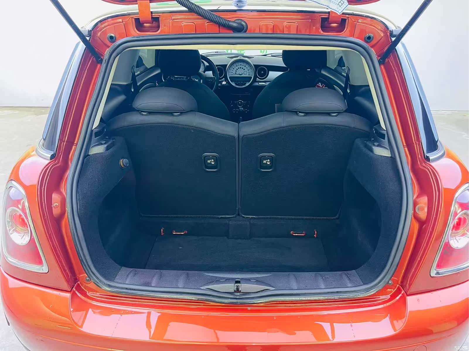 Mini Cooper, 2013 16
